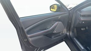 Ford Mustang Mach-E bild 11
