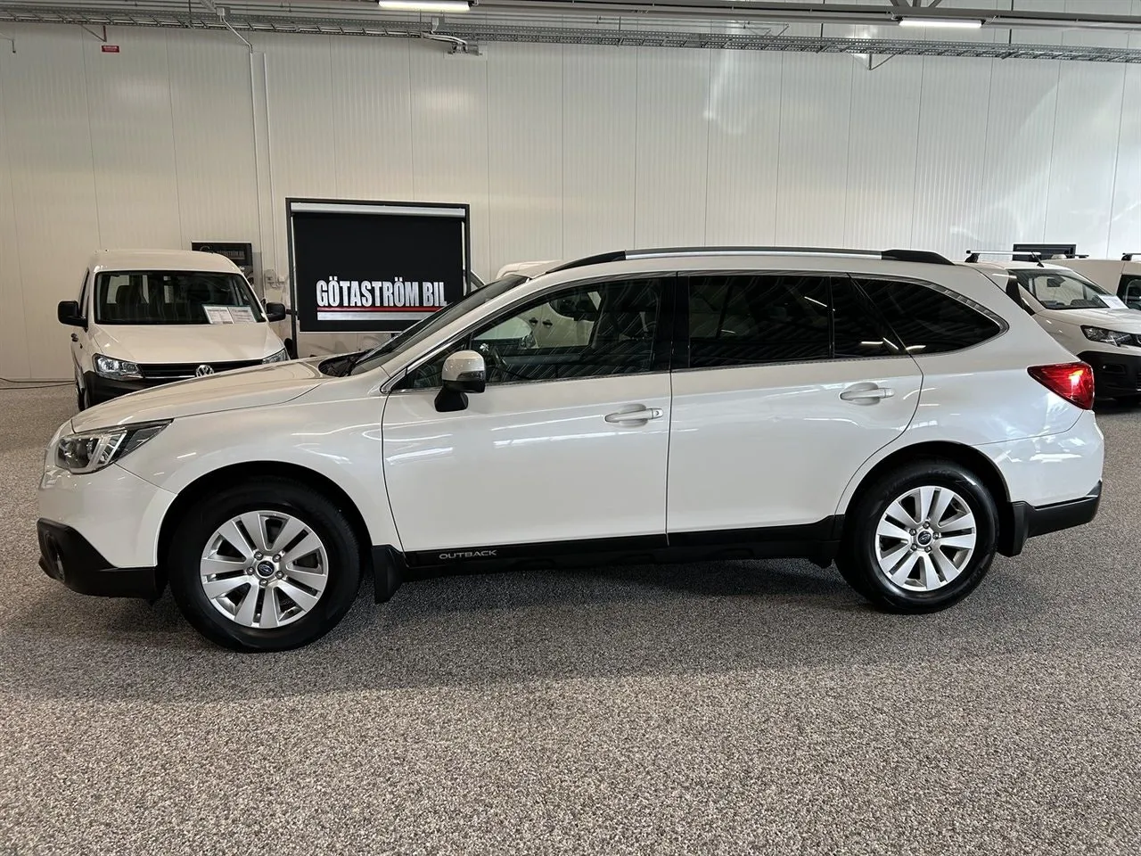 Vehicle image 8