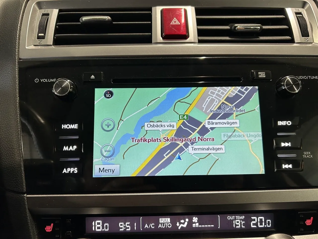 Vehicle image 22