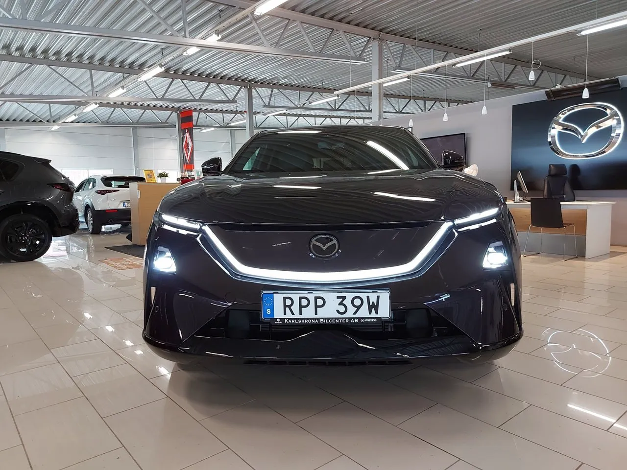 Vehicle image 1