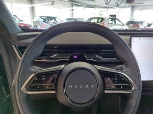 Mazda CX-6e bild 15