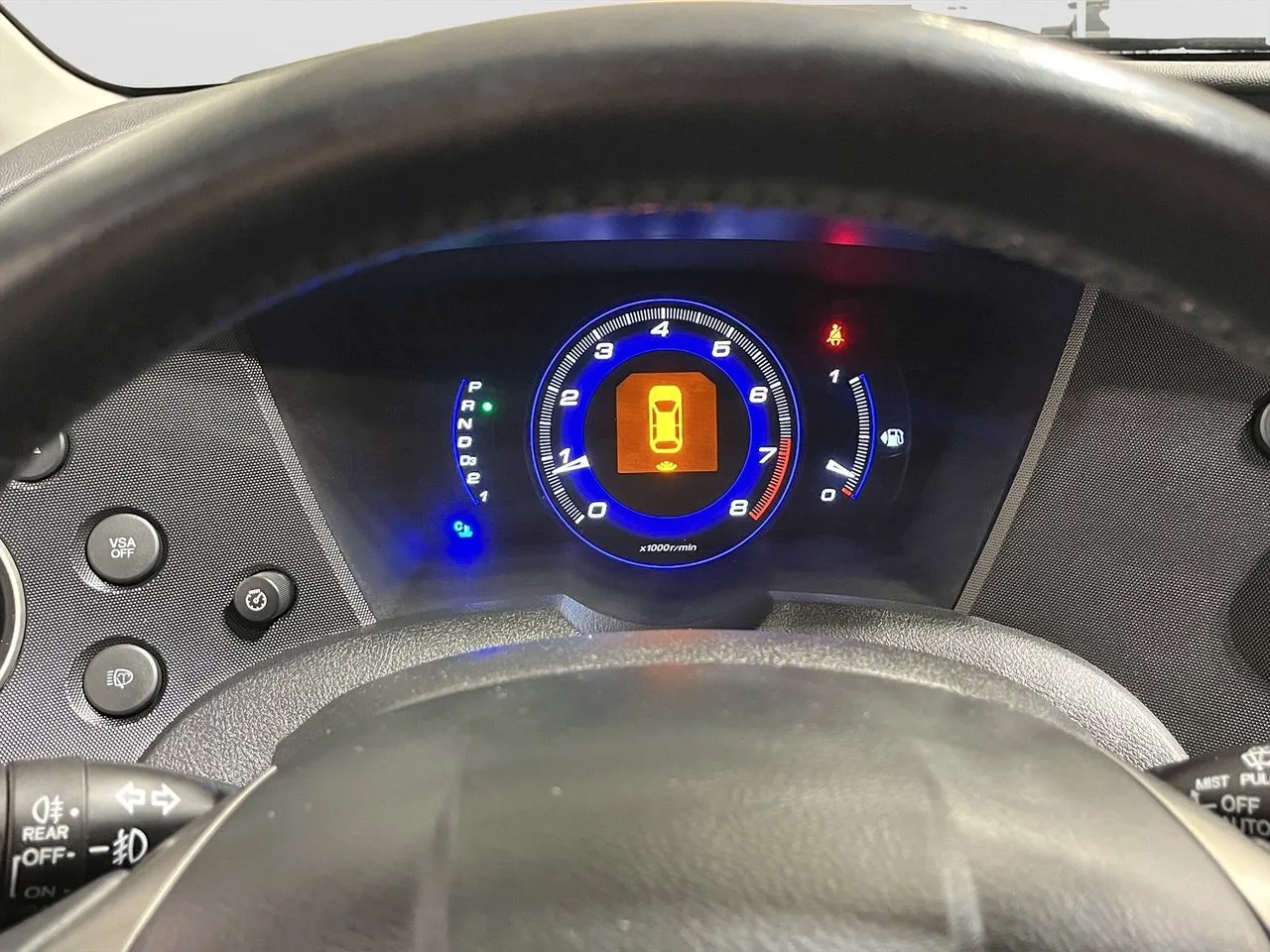Vehicle image 16