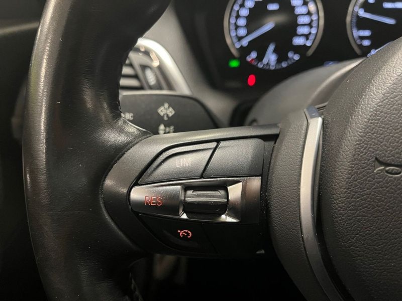 BMW 118 bild 18