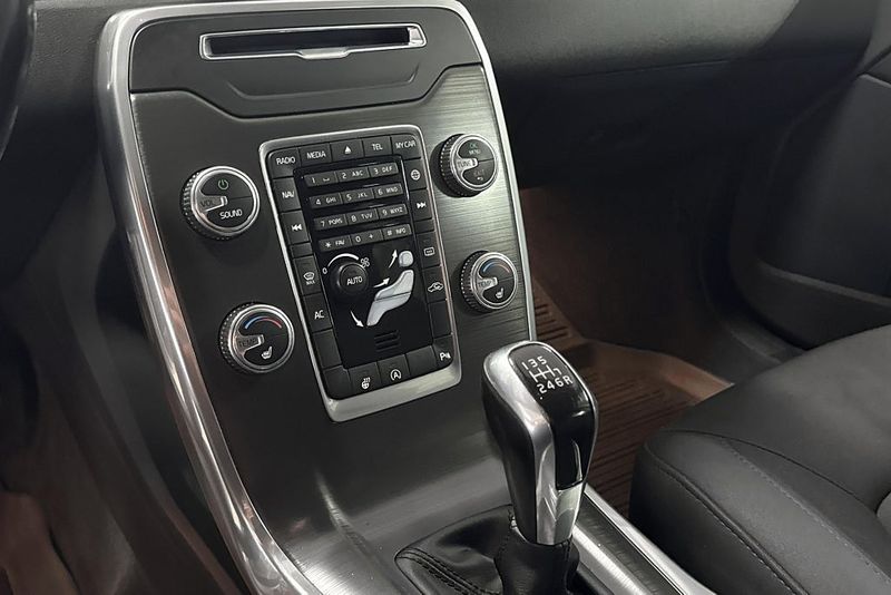 Volvo XC70 bild 12