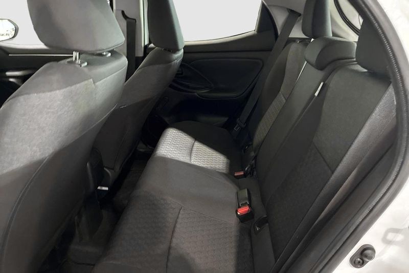 Toyota Yaris bild 9