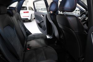 Mercedes B180 bild 17