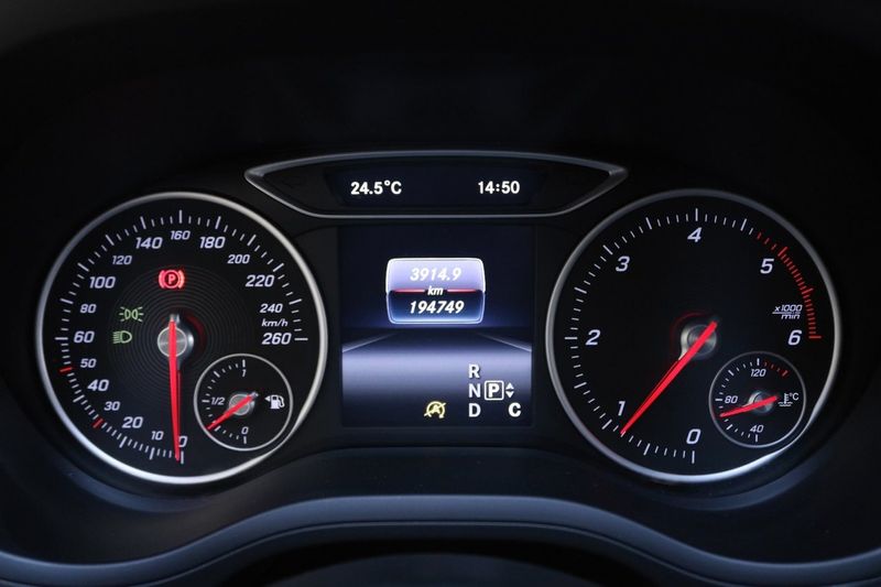 Mercedes B180 bild 23