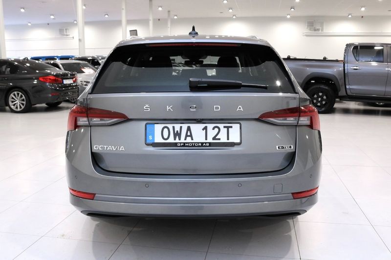 Skoda Octavia bild 4