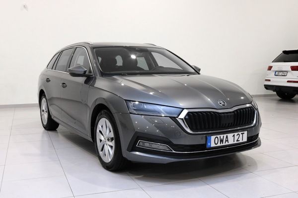 Skoda Octavia Kombi 1.0 TSI Style / Drag / Värmare / ACC / LED - 2023