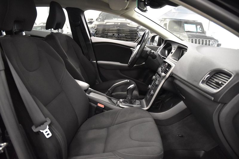 Volvo V40 bild 12