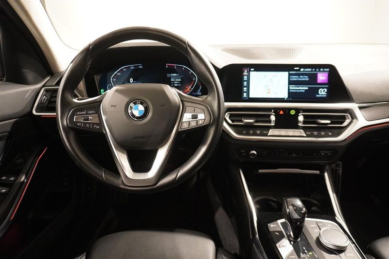 BMW 320 bild 10