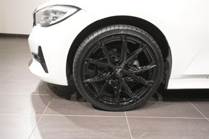 BMW 320 bild 3