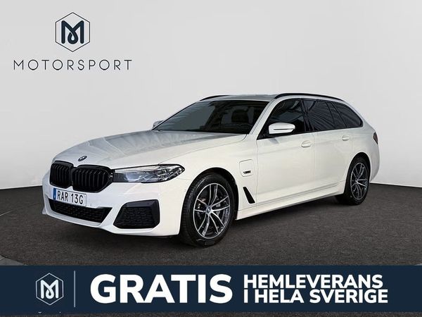 BMW 530 e xDrive Touring M Sport Drag B-kamera Förklimat Carplay - 2024