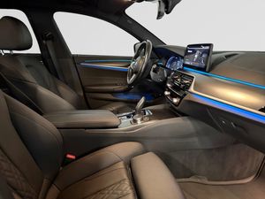 BMW 530 bild 16