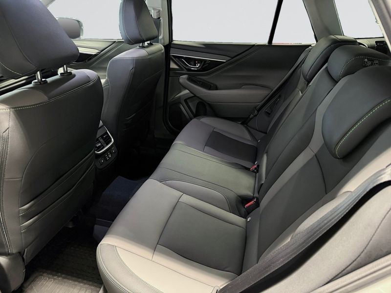 Subaru Outback bild 13