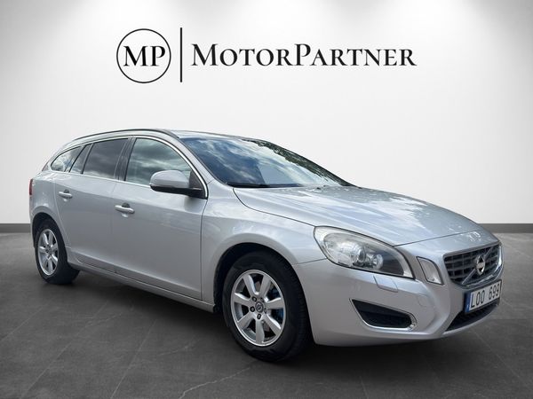 Volvo V60 DRIVe Momentum Automat Dragkrok - 2012