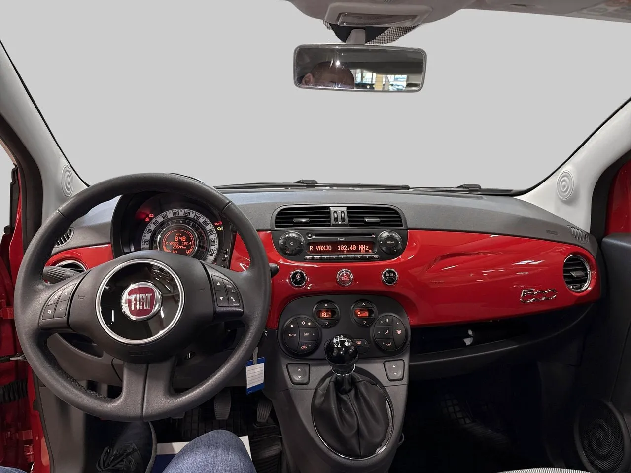 Vehicle image 6