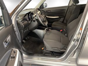 Suzuki Swift bild 8