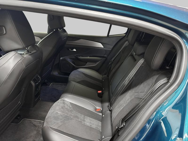 Peugeot 408 bild 9