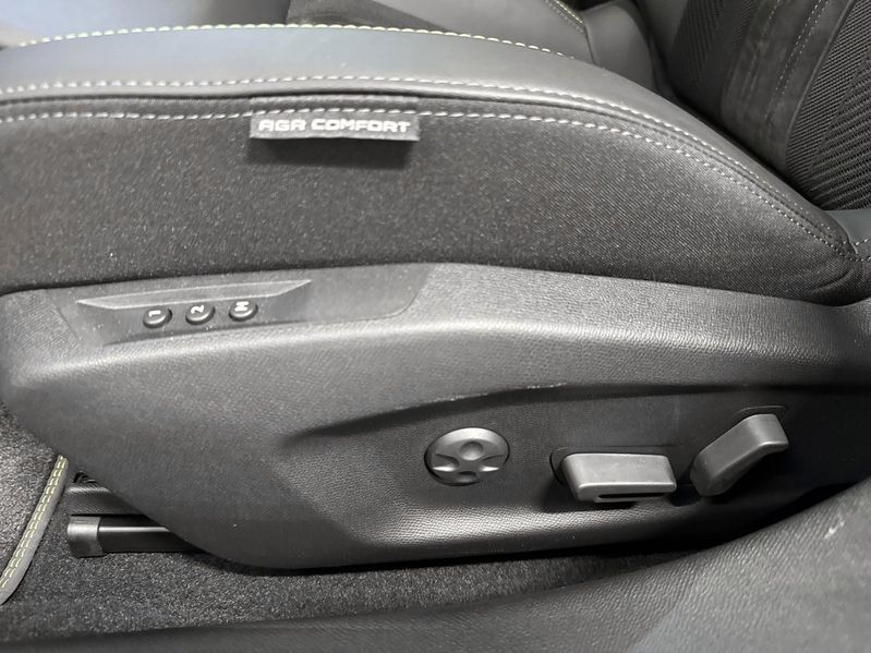 Peugeot 408 bild 20