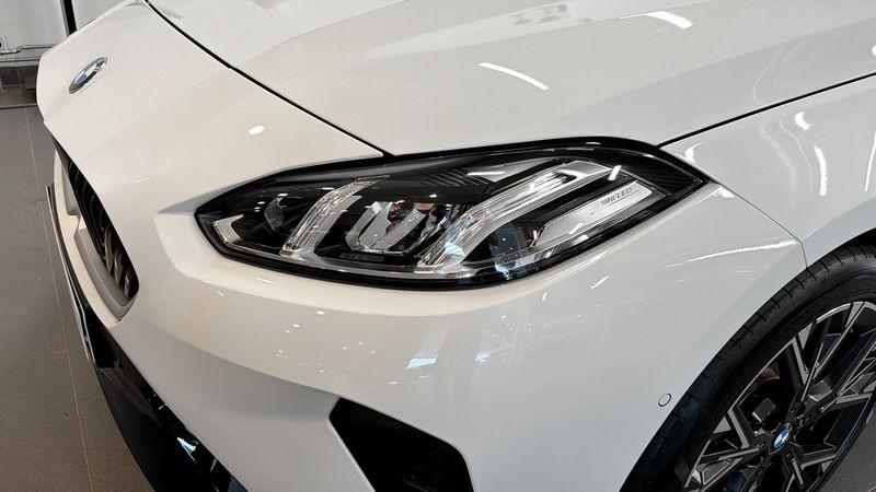BMW 120 bild 11