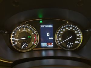 Suzuki Vitara bild 12