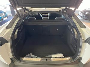 Peugeot 408 bild 12