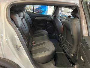 Peugeot 408 bild 9