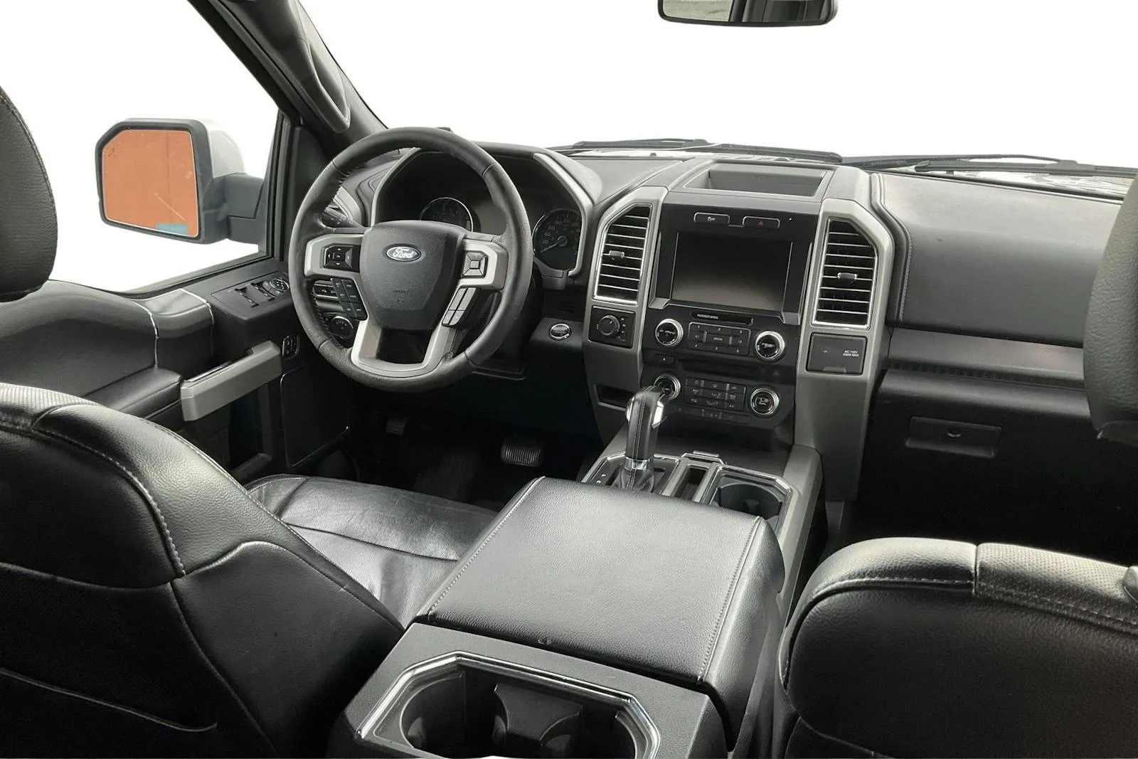Vehicle image 14