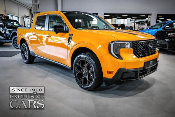 Ford Maverick Lariat HYBRID AWD SuperCrew BLACK PACKAGE - 2026