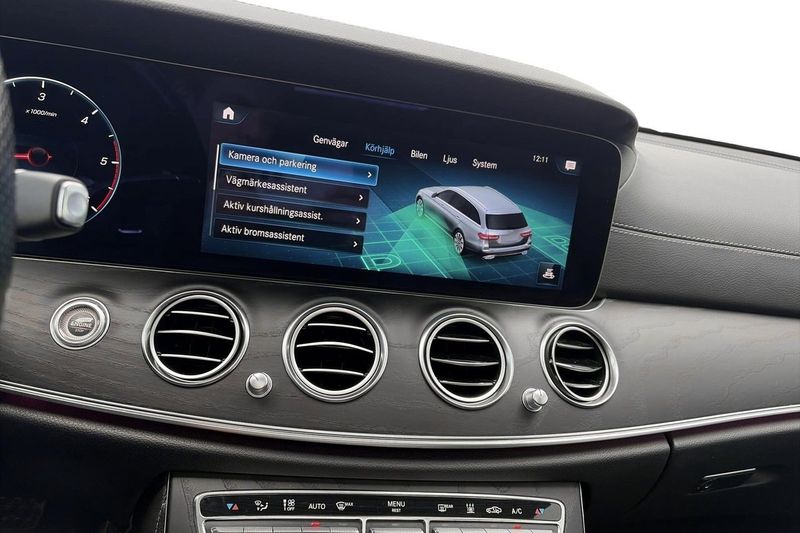 Mercedes E220 bild 17