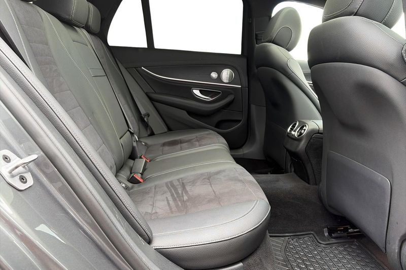 Mercedes E220 bild 27