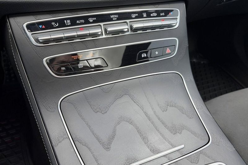 Mercedes E220 bild 22