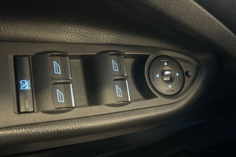Ford Kuga bild 22