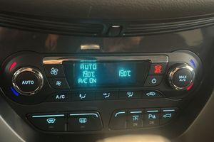 Ford Kuga bild 24