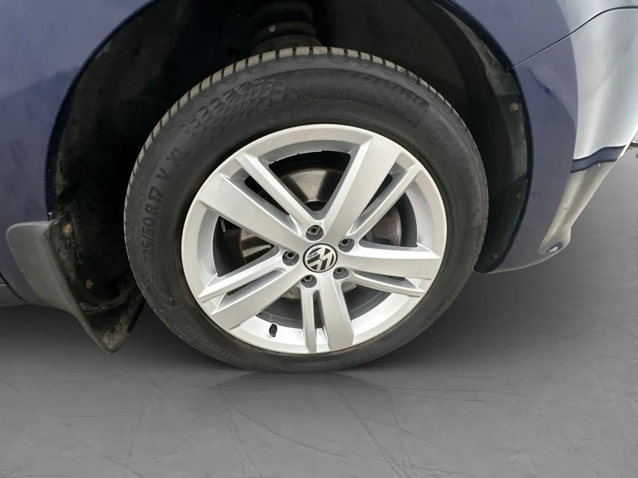 Vehicle image 31