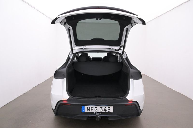 Tesla Model Y bild 22