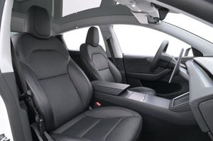 Tesla Model Y bild 11