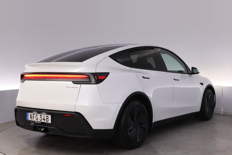 Tesla Model Y bild 5