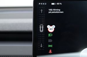 Tesla Model Y bild 8
