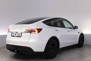 Tesla Model Y bild 5