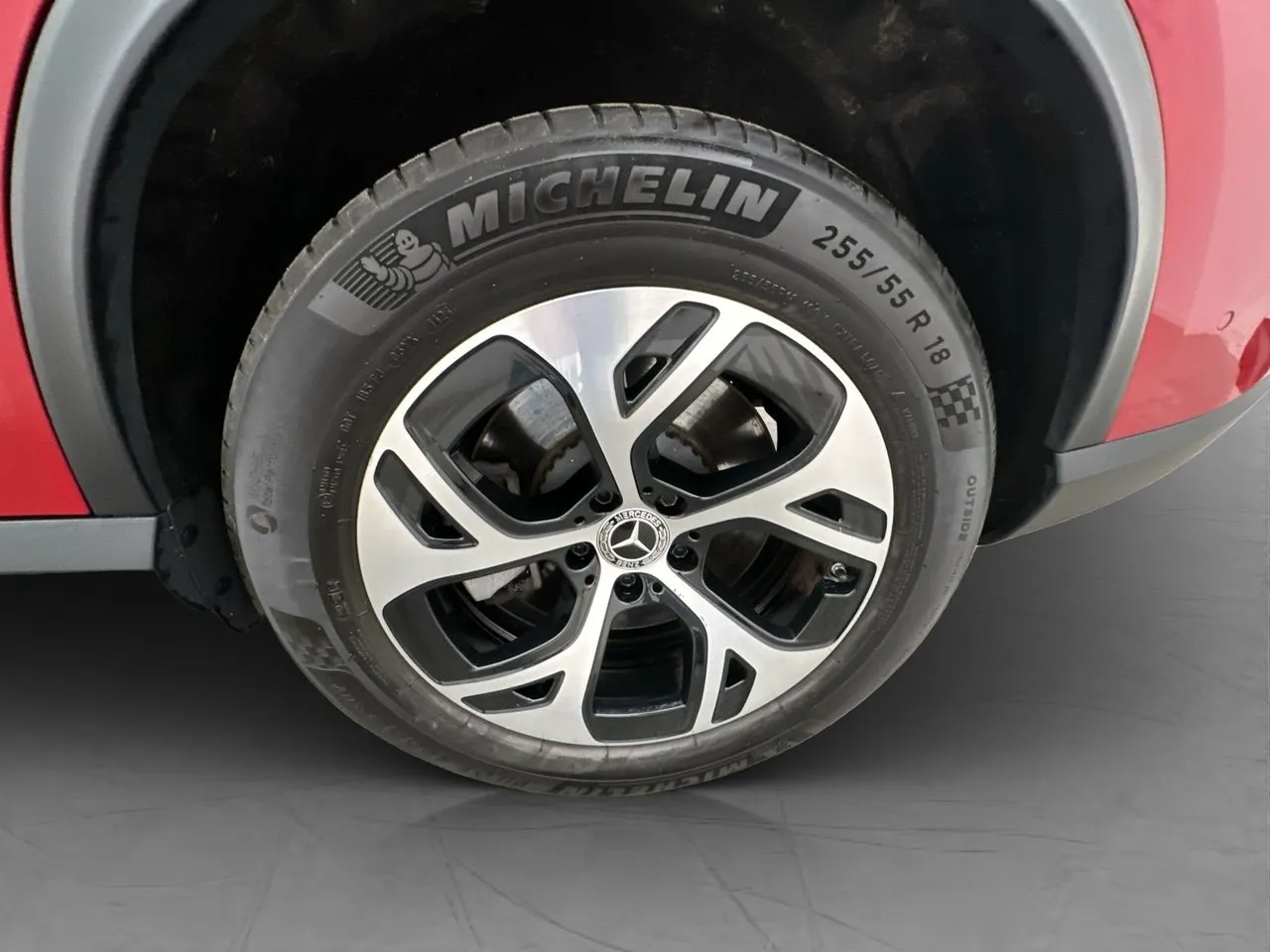 Vehicle image 30