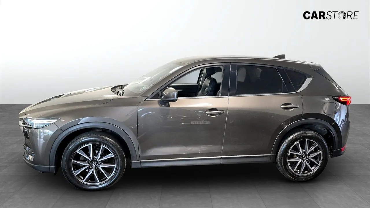 Vehicle image 5