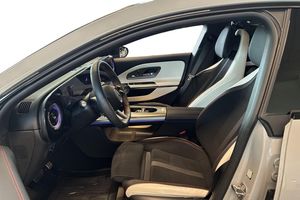 Mercedes CLA250 bild 8