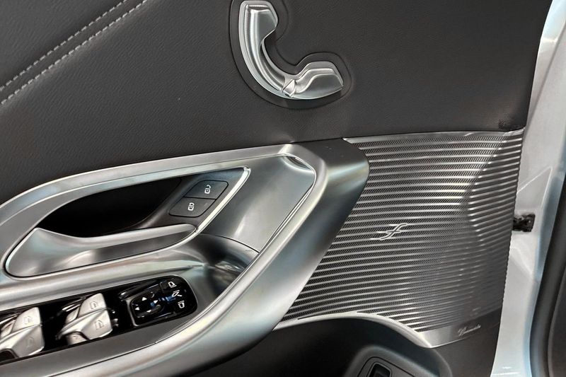 Mercedes GLC400 bild 16