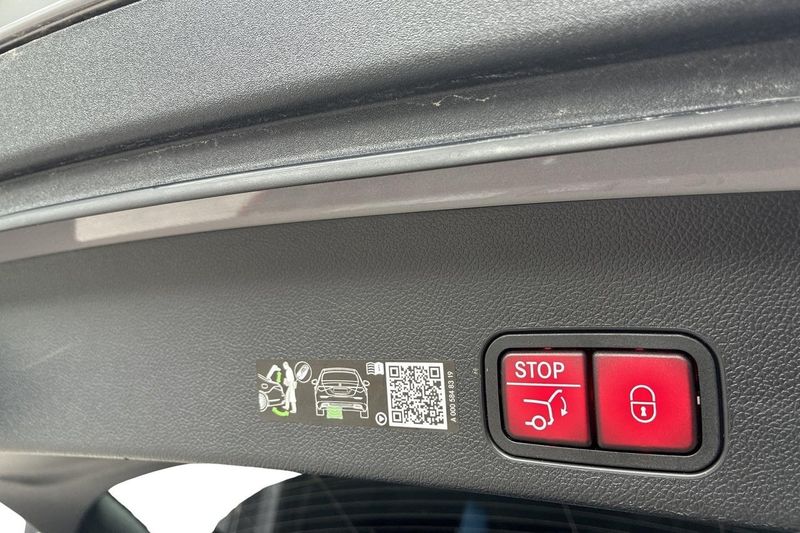 Mercedes GLC400 bild 14