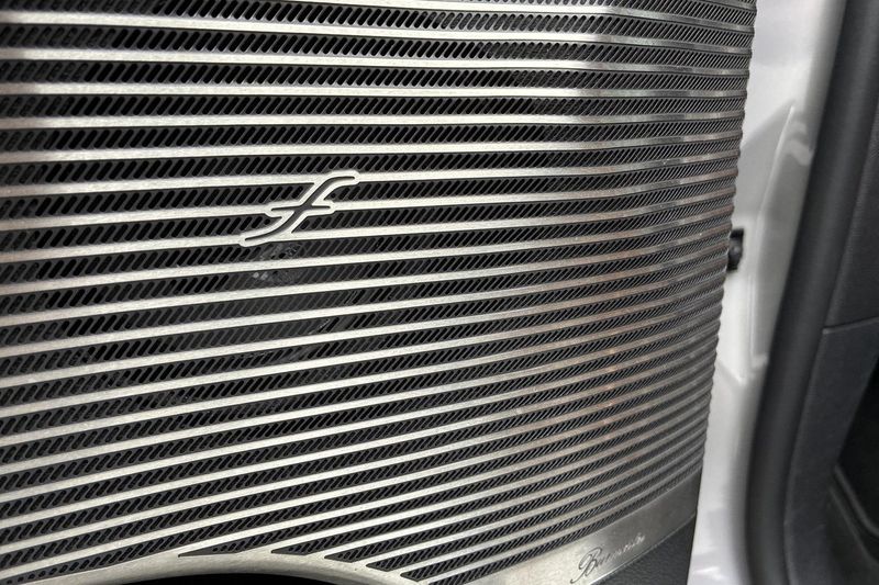 Mercedes GLC400 bild 16