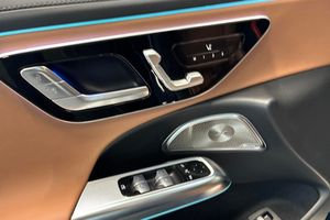 Mercedes E300 bild 16