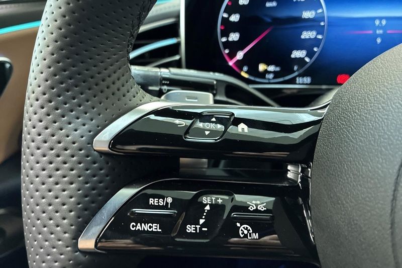 Mercedes E300 bild 21