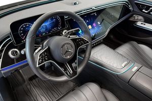 Mercedes E300 bild 7